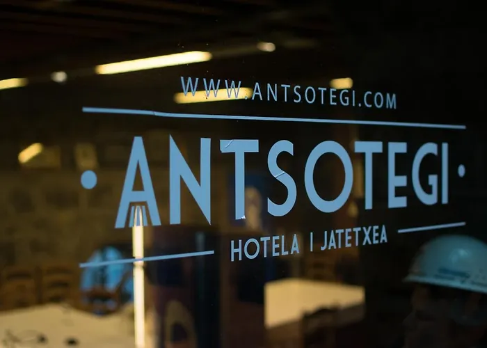 Hotell Antsotegi Etxebarria